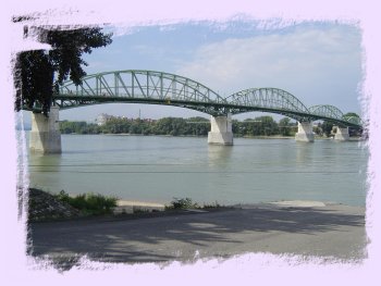 most medzi Štúrovom a Ostrihomom v Maďarsku